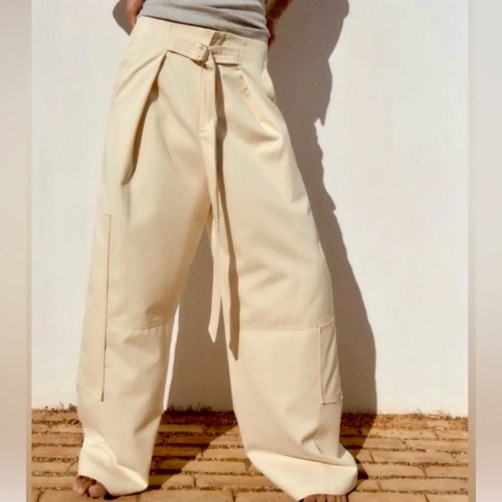 ZARA High-Waisted Wide-Leg belted pants with asymmetric pockets on legs NWOT - Picture 1 of 13